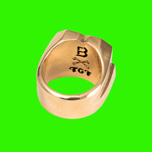 Load image into Gallery viewer, The Great Frog Gold Rings
